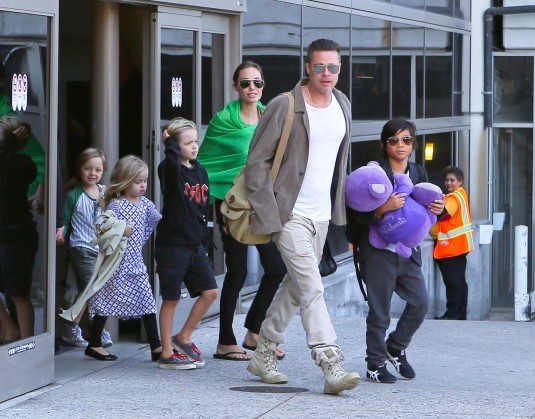 Brad Pitt And Angelina Jolie Arrive At LAX With the Kids
