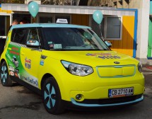 Тръгна първото електрическо такси в София