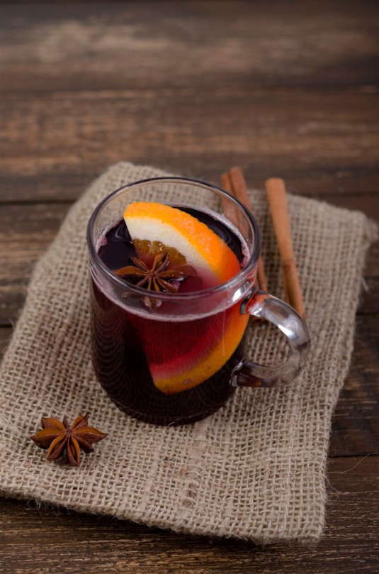 Mulled wine with orange and spices