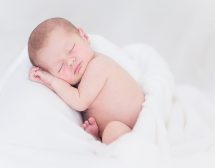 Ранното детско развитие: важните етапи и тревожните знаци
