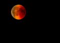 Пълно лунно затъмнение над България