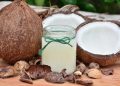 Кокосово масло – ползи в кухнята и козметиката