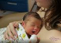 Спасителна прегръдка за недоносените бебета