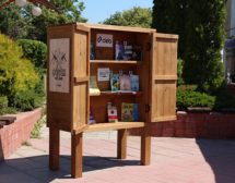 Мобилни библиотеки поощряват четенето през лятото