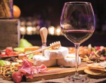 Вино и храна: защо няма перфектни комбинации   