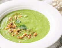 Зелено гаспачо или студена супа с авокадо и краставица