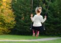 Пътят от детската площадка води до самоувереност или до малоценност