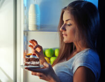 Храненето през нощта повишава нивото на кръвната захар