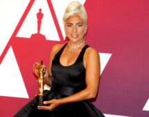 Лейди Гага, Кевин Костнър, Зоуи Кравиц ще връчват „Оскар“-и