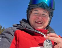 Нашият автор Милена Димитрова със сребърен медал в ски състезание