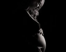 Защо всяка фотосесия за бременни трябва да се направи от професионалист