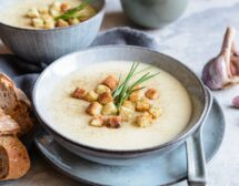 Рецепта за австрийска чеснова крем супа