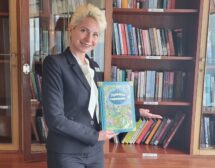 24 книги за 24 май – Celestyal получи подарък от България за библиотеките на корабите си