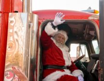 Коледният камион на Coca-Cola пристигна в България