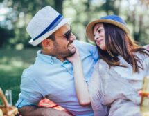 Общуването с романтичен партньор освобождава допамин в мозъка
