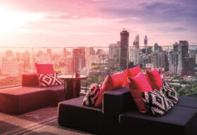 Топ 10 на rooftop баровете на Банкок