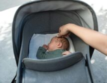 Пътеводител за родителите на новородени: Избор на най-добрата кошница за бебе