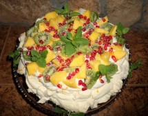 Тропическа торта „Павлова“